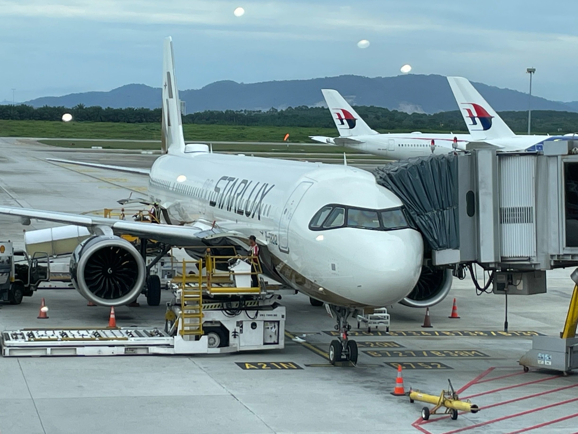 Flight Review: STARLUX Airlines (II) Economy Class A321neo Flight Review: STARLUX Airlines (II) Economy Class A321neo